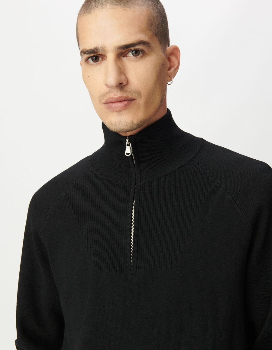 maglione nero da uomo con zip al collo