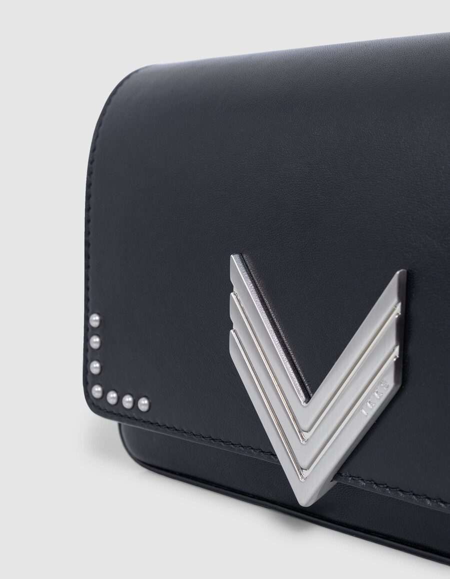 the 111 barbette - orecchini con borchie in pelle nera da donna