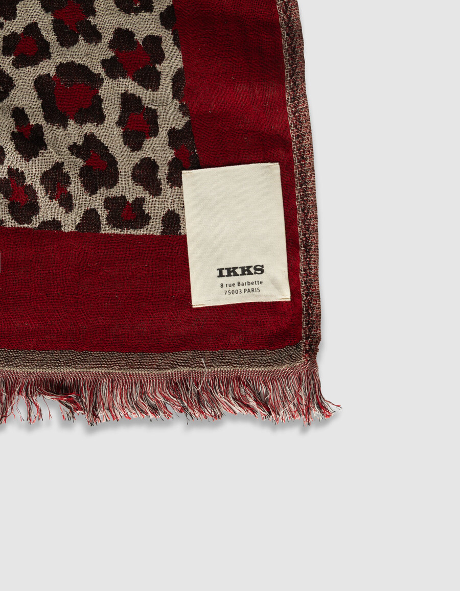 sciarpa da donna in jacquard leopardato rosso