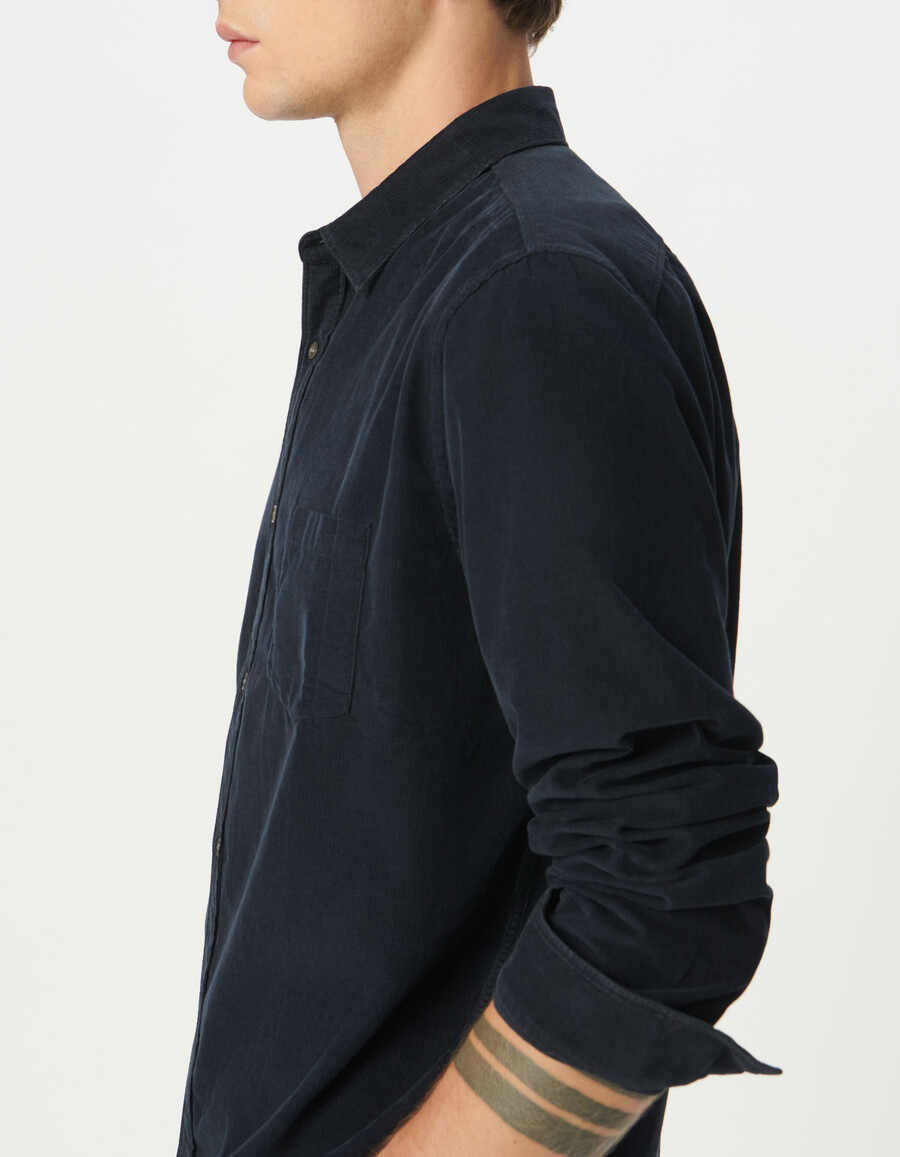 camicia da uomo in cotone biologico a coste blu navy