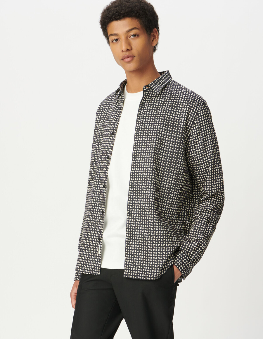 camicia slim da uomo in cotone biologico blu navy con stampa minimalista