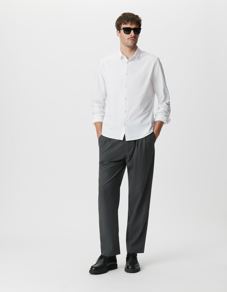 camicia da uomo in maglia bianca facile da lavare
