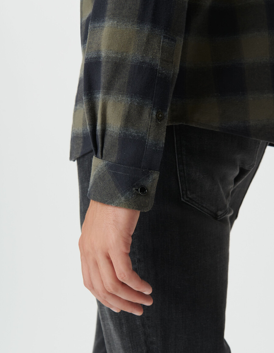 camicia slim da uomo a quadri cachi e neri