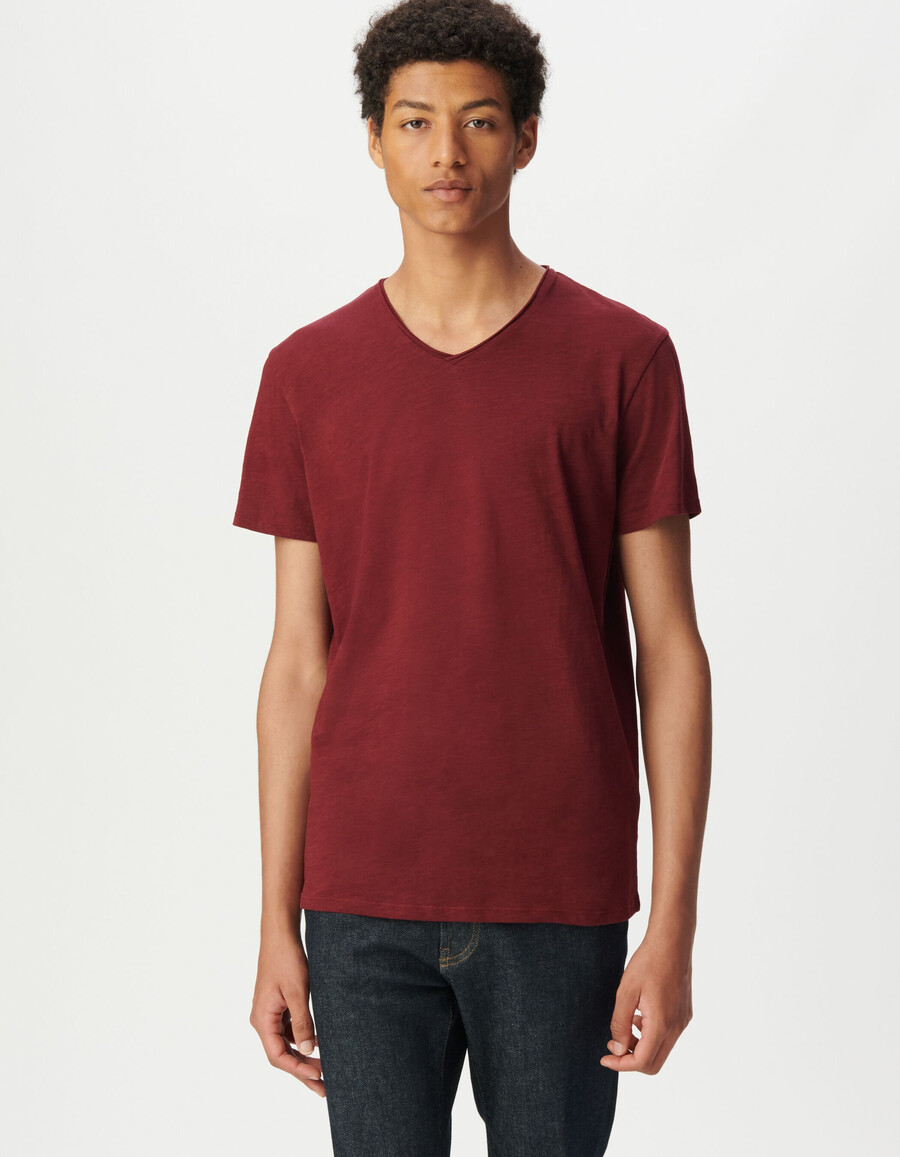 t-shirt da uomo in cotone biologico slub bordeaux con scollo a v