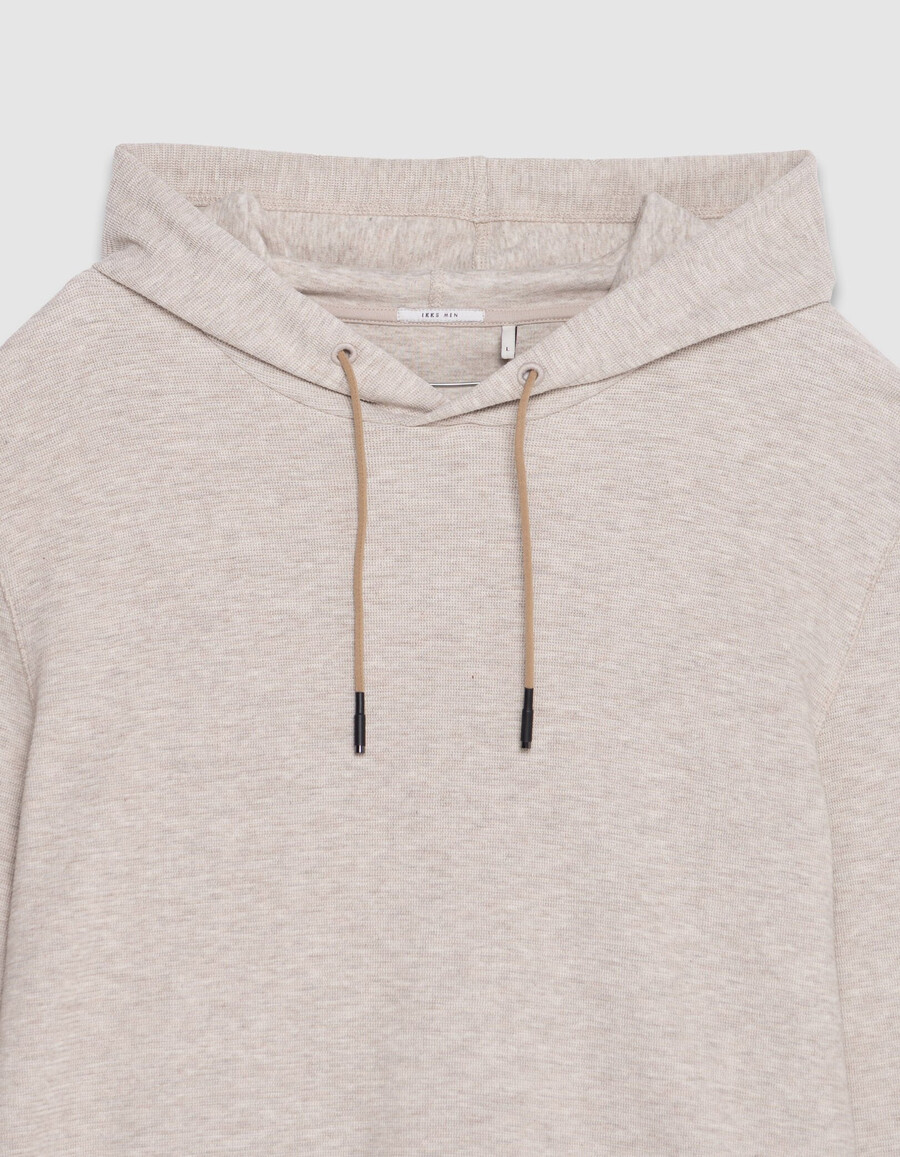 t-shirt con cappuccio in rete beige in rilievo da uomo