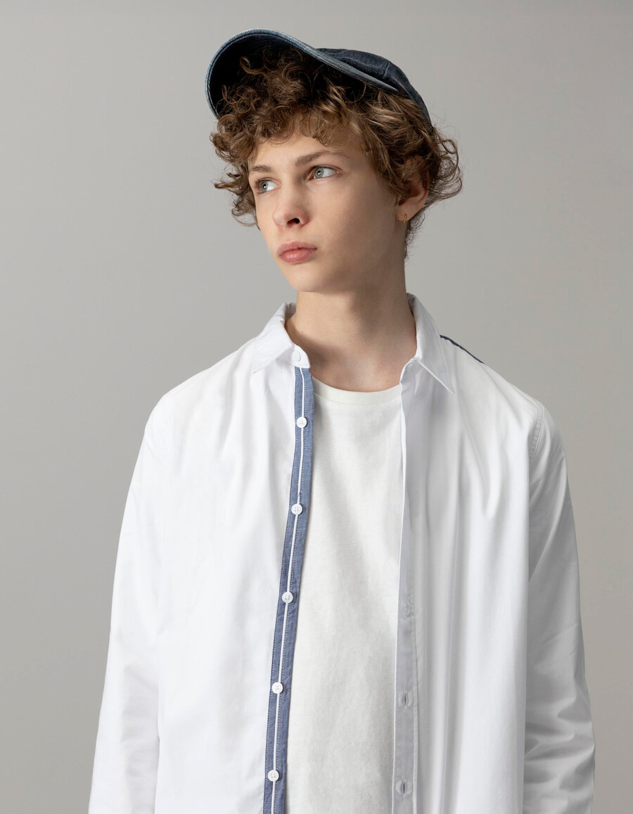 camicia bianca da ragazzo