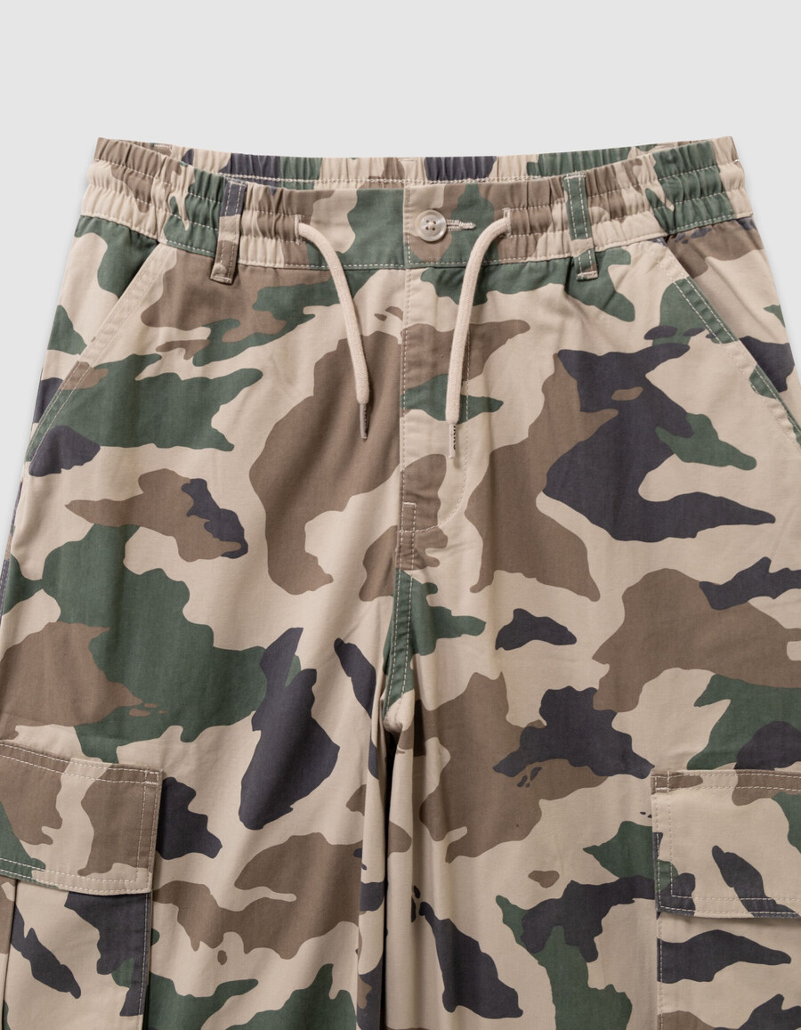 pantaloni cargo beige con stampa mimetica per ragazzi