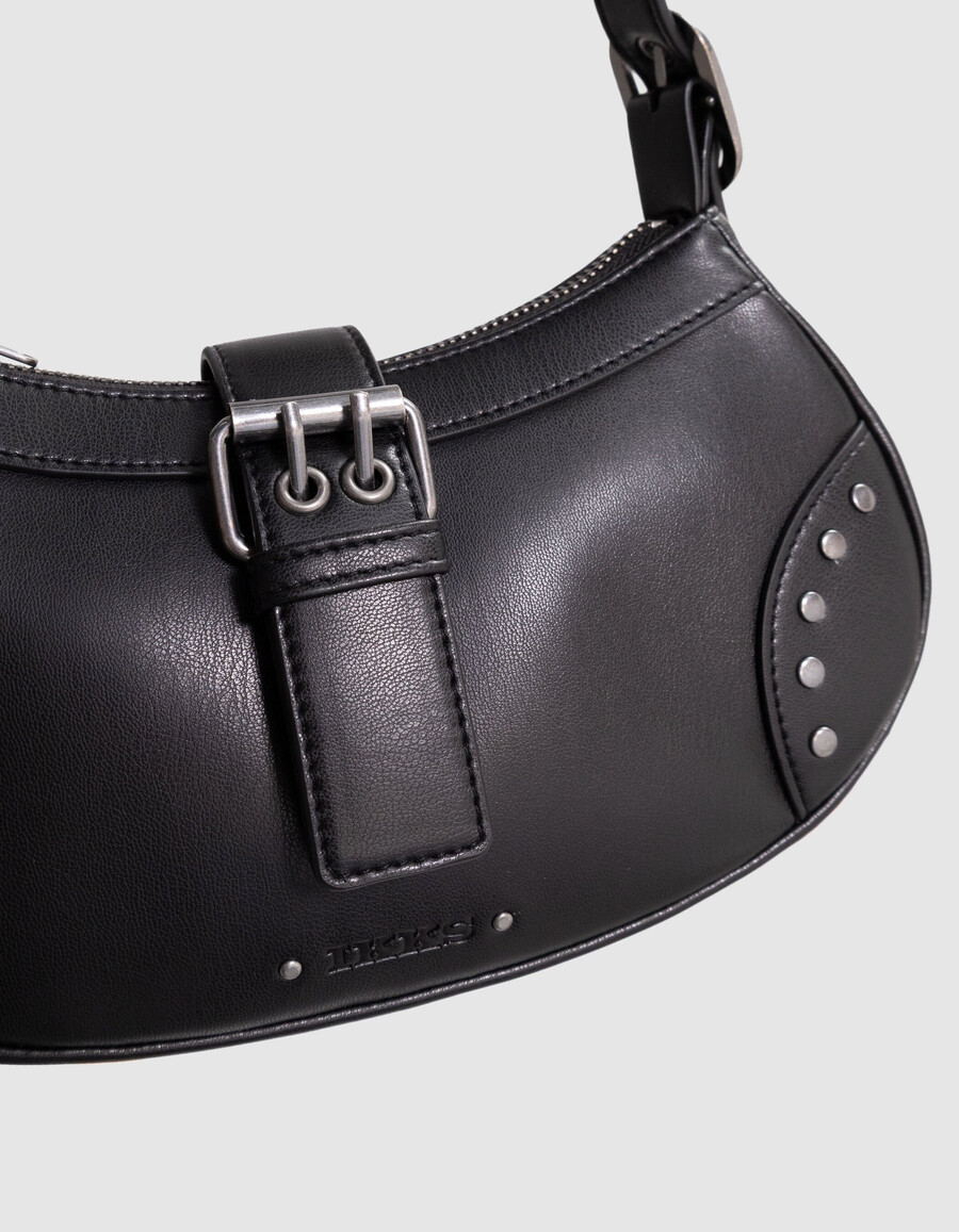 borsa nera con borchie per ragazze