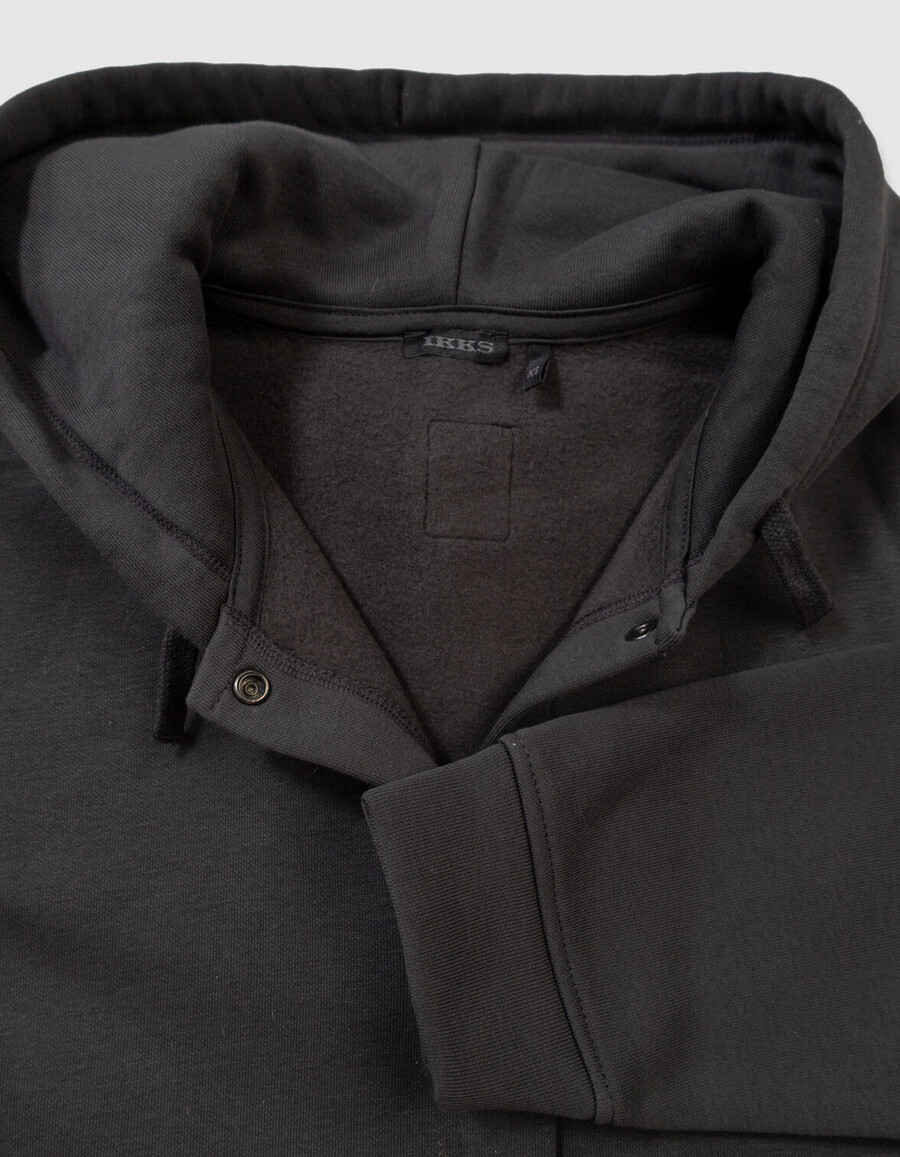 cardigan grigio con cappuccio di lunghezza media per bambine