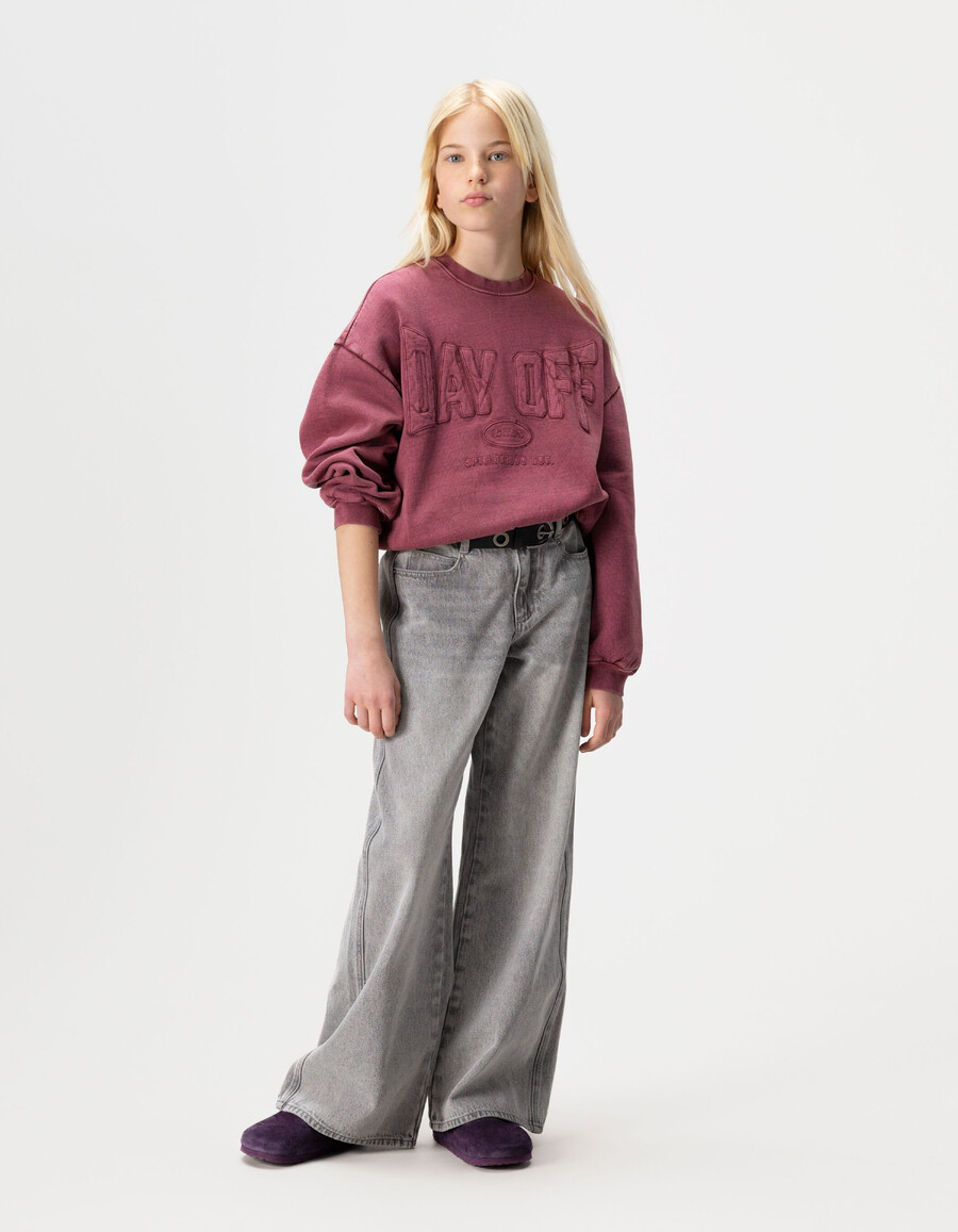felpa bordeaux da bambina con scritta xl ricamata