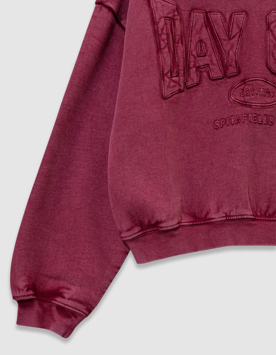 felpa bordeaux da bambina con scritta xl ricamata