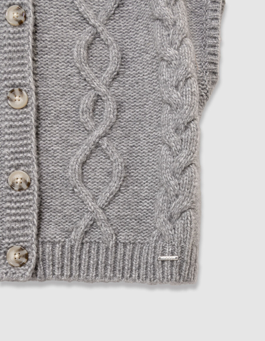 cardigan senza maniche in maglia a trecce grigia per bambine