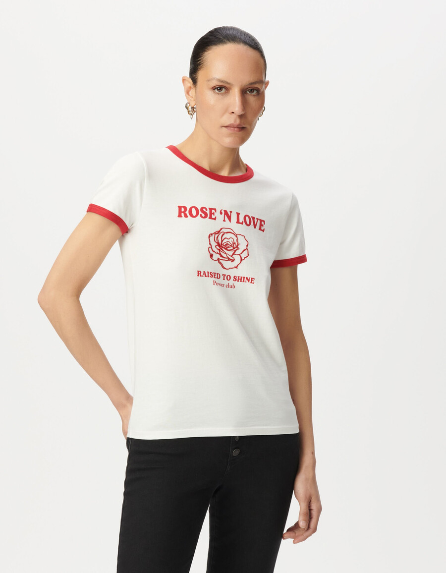 t-shirt bianca da donna in cotone biologico rosa ricamata