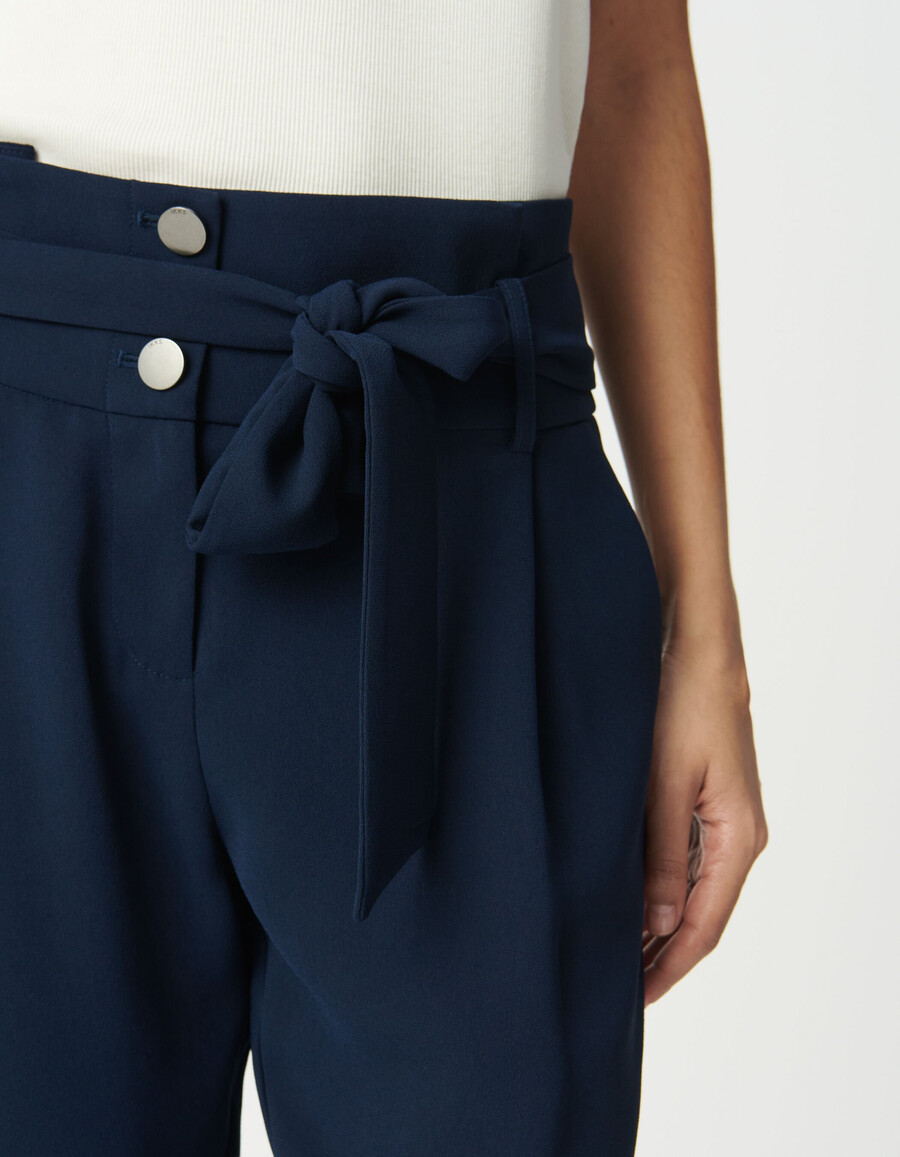 pantaloni blu navy a vita alta con cintura