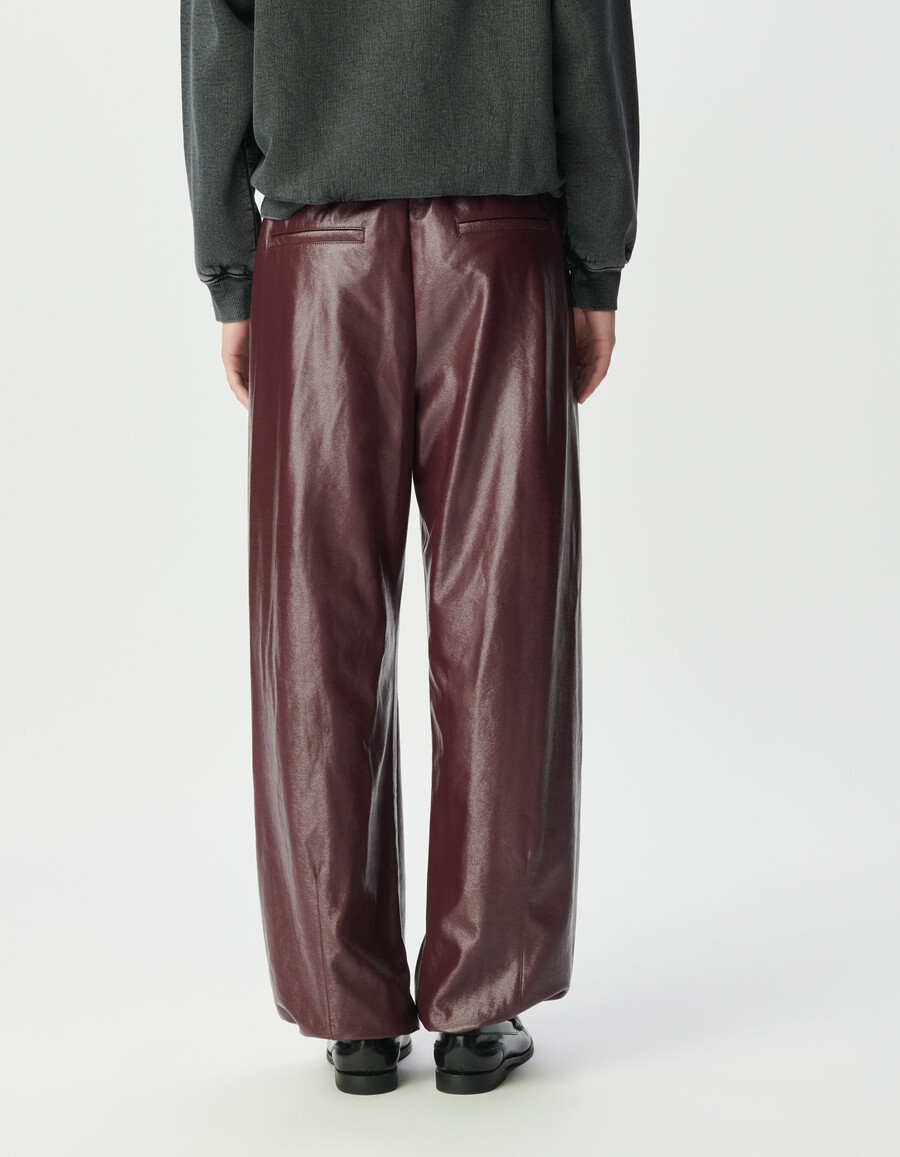 pantaloni da donna effetto vinile bordeaux