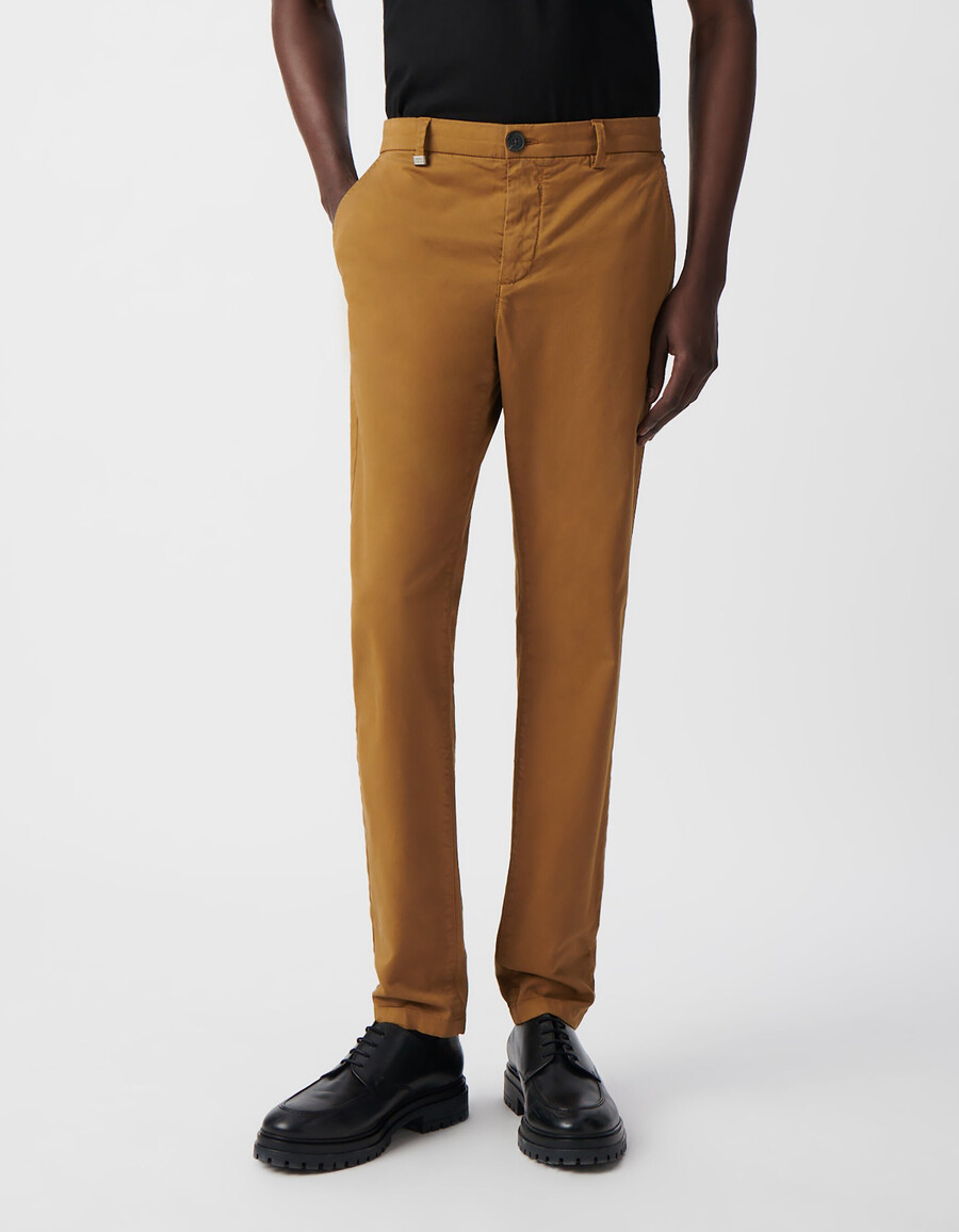 pantaloni chino slim color zafferano da uomo
