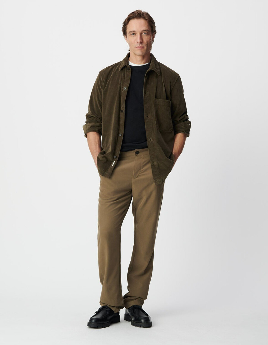 pantaloni da jogging da uomo color cachi con coulisse facili da lavare